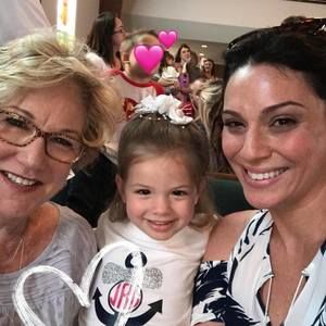 Meet your Posher, Nancy